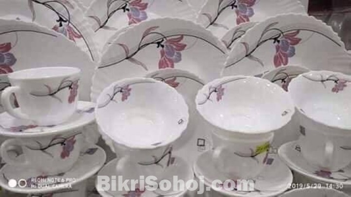 32 pc Dinner set